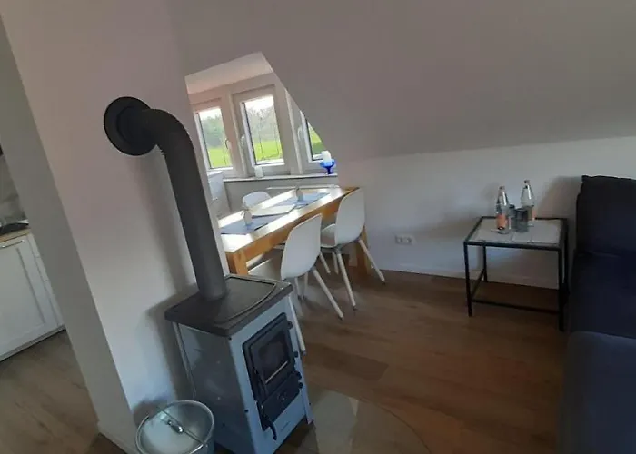 Apart-offizier * Stick